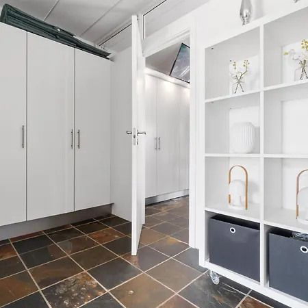 Lägenhet Cornelia - 6km From The Sea By Interhome Åkirkeby