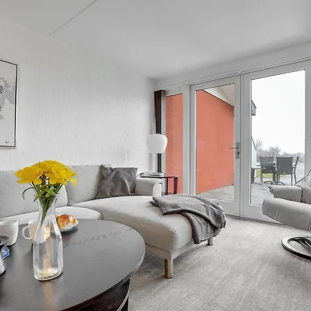 Cornelia - 6km From The Sea By Interhome *