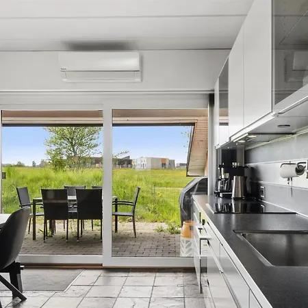 Apartman Cornelia - 6km From The Sea By Interhome *